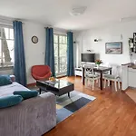 Sanhaus Apartments - Apartament Patio Mare Z Balkonem